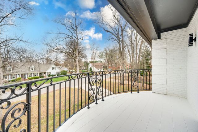 2119 Shannon Dr, Murfreesboro, TN 37129