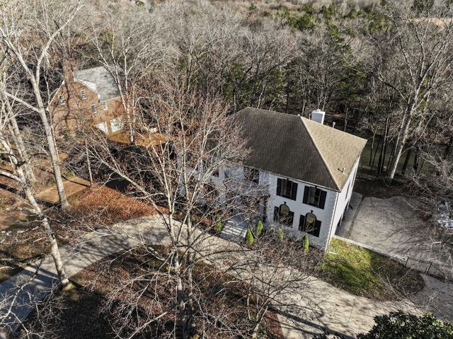 2119 Shannon Dr, Murfreesboro, TN 37129