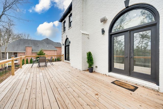 2119 Shannon Dr, Murfreesboro, TN 37129