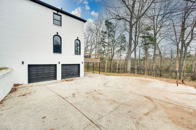 2119 Shannon Dr, Murfreesboro, TN 37129