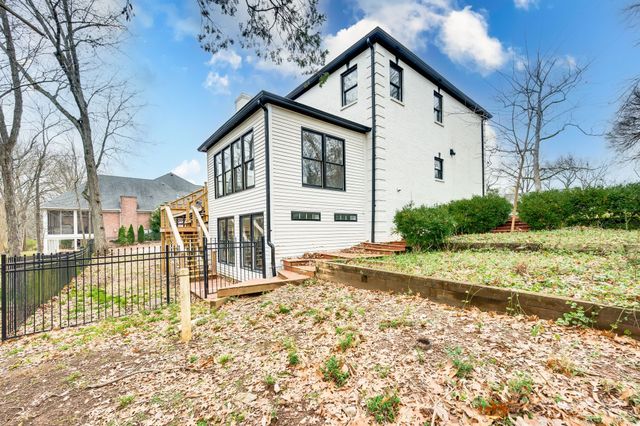 2119 Shannon Dr, Murfreesboro, TN 37129