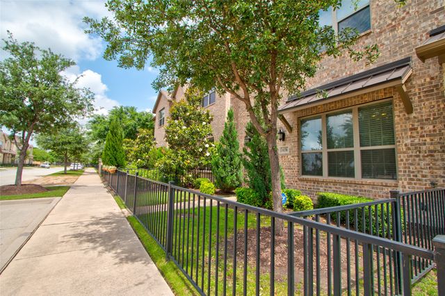 6156 Rilla Street, Frisco, TX 75035