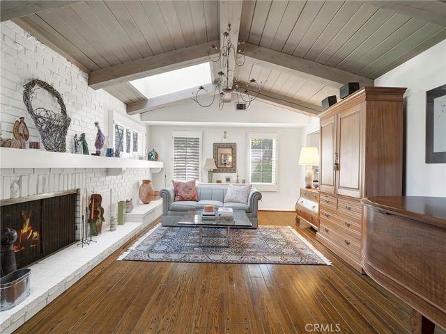 5053 Aldea Avenue, Encino, CA 91316