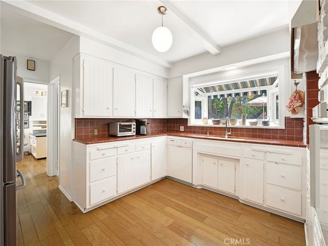 5053 Aldea Avenue, Encino, CA 91316