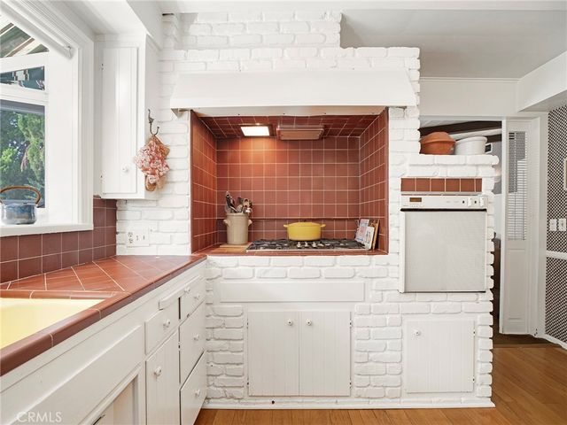 5053 Aldea Avenue, Encino, CA 91316