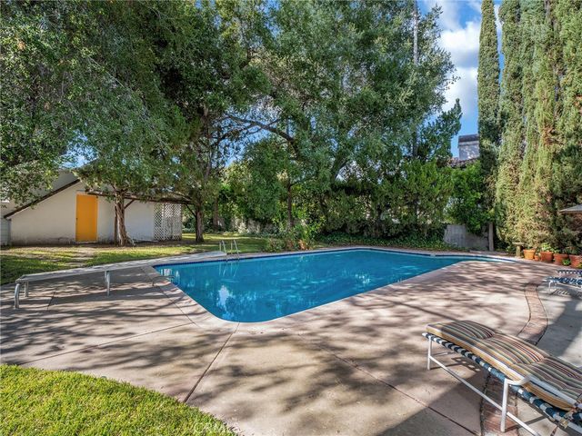 5053 Aldea Avenue, Encino, CA 91316