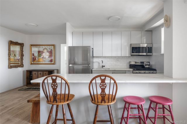5700 Arlington Avenue 17D, Bronx, NY 10471