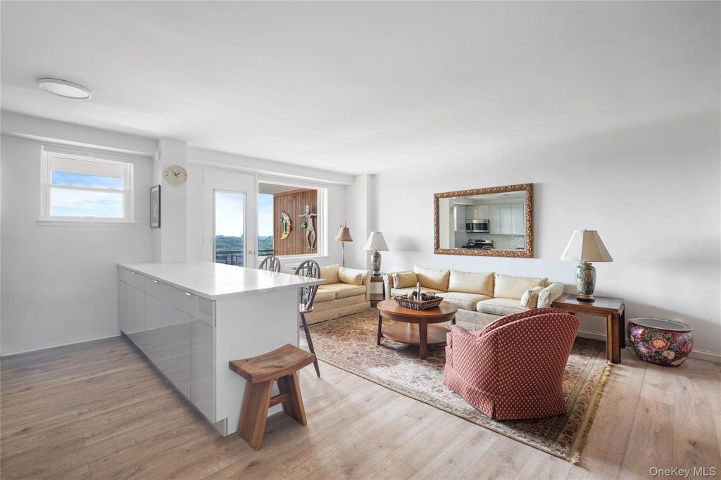 5700 Arlington Avenue 17D, Bronx, NY 10471 — photo 5