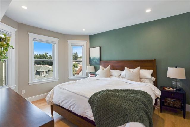 461 Ashmont 3, Boston, MA 02122