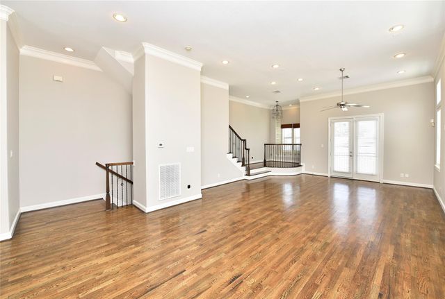 1100 Lakin Street, Houston, TX 77007