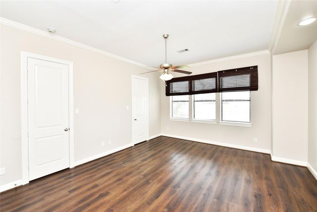 1100 Lakin Street, Houston, TX 77007