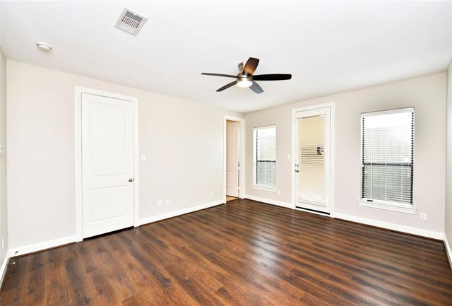 1100 Lakin Street, Houston, TX 77007