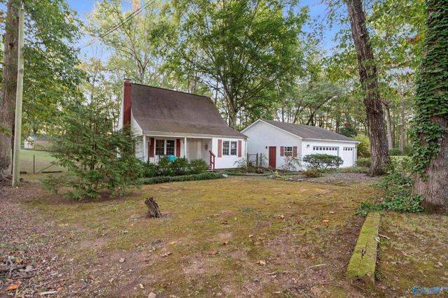 16715 Sandy Lane, Athens, AL 35613