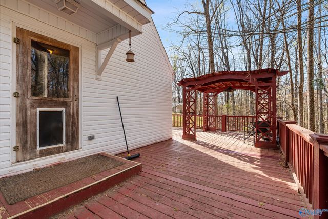 16715 Sandy Lane, Athens, AL 35613