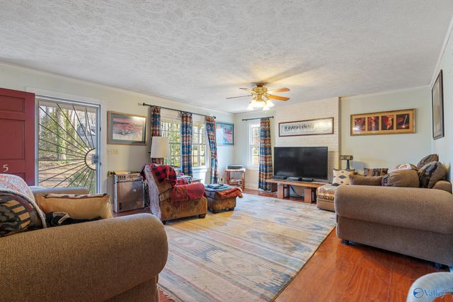 16715 Sandy Lane, Athens, AL 35613
