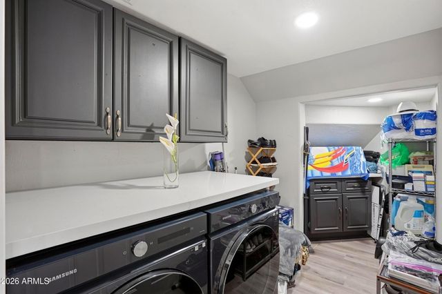 4554 E MICHELLE Drive, Phoenix, AZ 85032