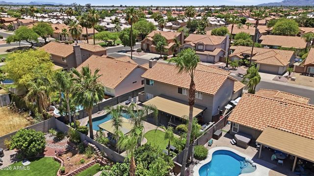 4554 E MICHELLE Drive, Phoenix, AZ 85032