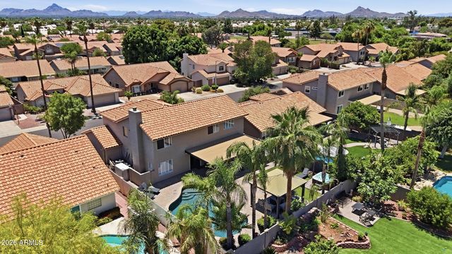 4554 E MICHELLE Drive, Phoenix, AZ 85032