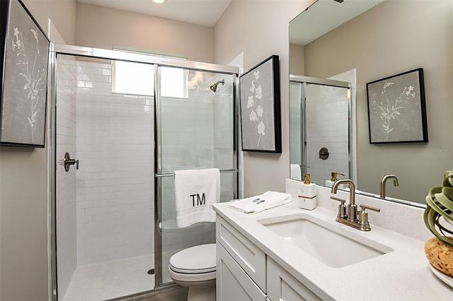 19354 LOCHSIDE LANE, Mount Dora, FL 32757