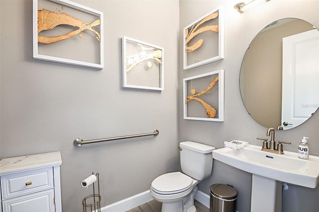 19354 LOCHSIDE LANE, Mount Dora, FL 32757