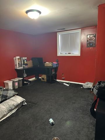 8027 Kooy Drive, Munster, IN 46321