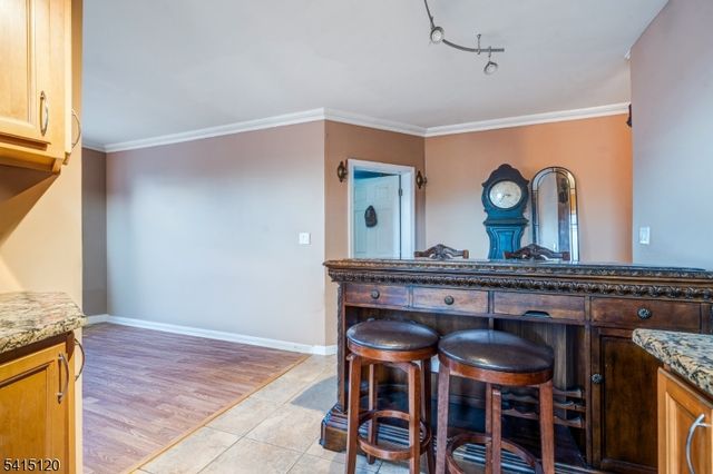 875 Blvd E 35, Weehawken Twp., NJ 07086