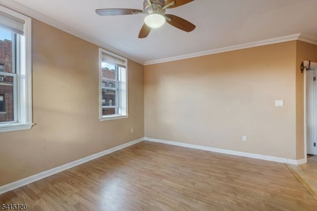 875 Blvd E 35, Weehawken Twp., NJ 07086