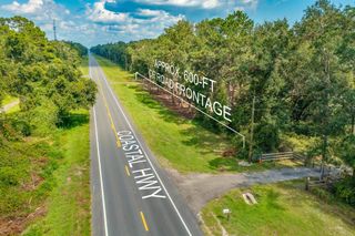 5033 Coastal Highway, Crawfordville, FL 32327