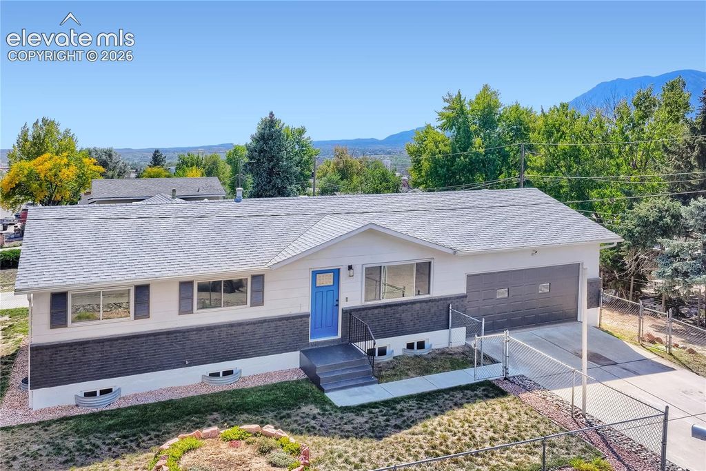 2809 Fremont Drive, Colorado Springs, CO 80910 — exterior