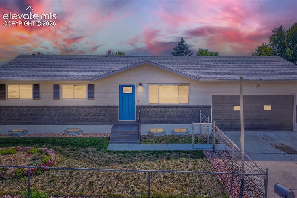 2809 Fremont Drive, Colorado Springs, CO 80910 — photo 3