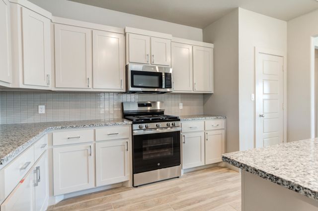 7030 25th Street, Lubbock, TX 79407