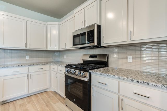 7030 25th Street, Lubbock, TX 79407