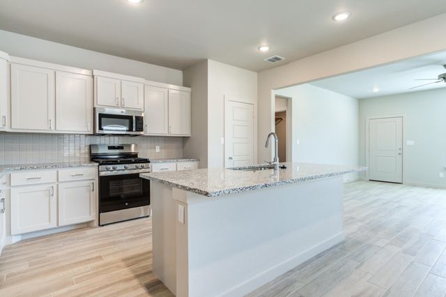 7030 25th Street, Lubbock, TX 79407