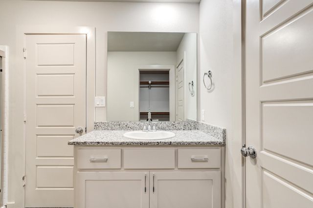 7030 25th Street, Lubbock, TX 79407