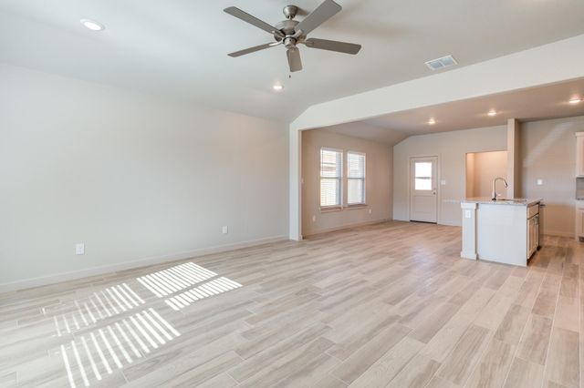 7030 25th Street, Lubbock, TX 79407