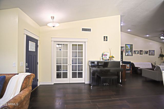 1317 E SAN ANGELO Avenue, Gilbert, AZ 85234