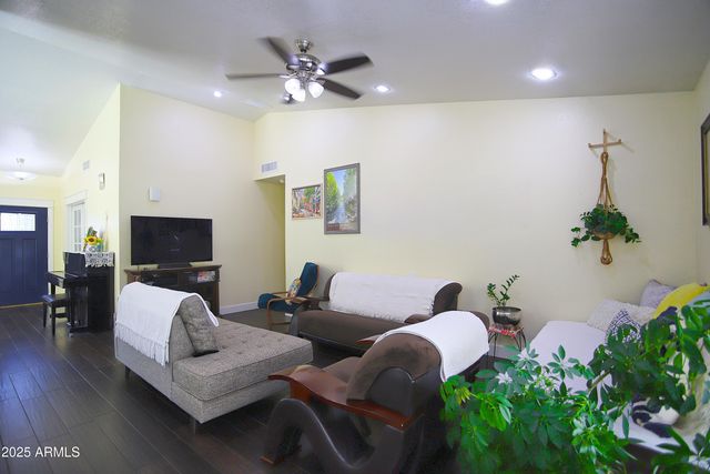 1317 E SAN ANGELO Avenue, Gilbert, AZ 85234