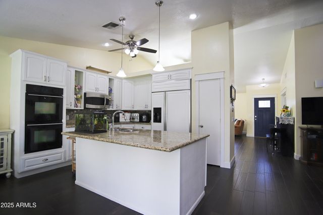 1317 E SAN ANGELO Avenue, Gilbert, AZ 85234