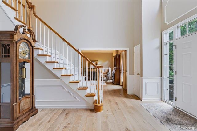 8818 Morning Mist Drive, Independence Charter Township, MI 48348