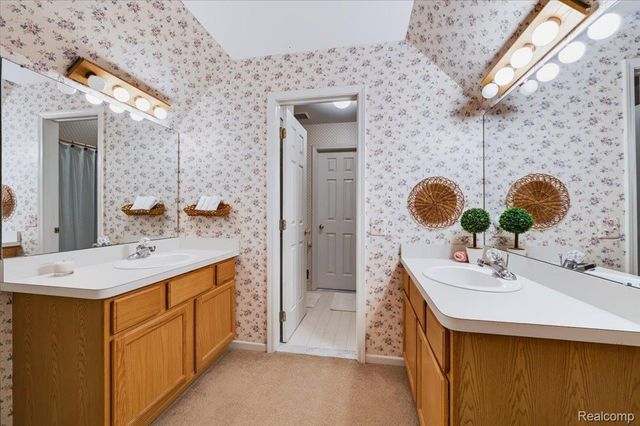 8818 Morning Mist Drive, Independence Charter Township, MI 48348