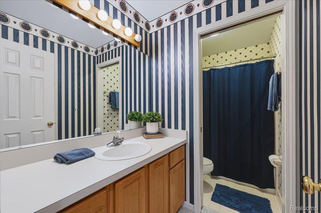 8818 Morning Mist Drive, Independence Charter Township, MI 48348