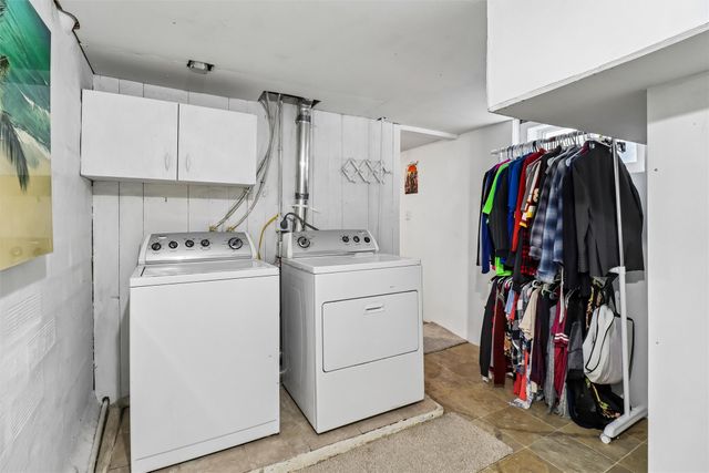 704 E Euclid Avenue, Des Moines, IA 50316