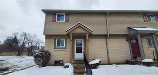 2040 Orchard Crest Street, Shelby Charter Township, MI 48317