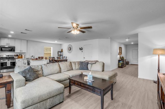 28906 Texas Plains Drive, Hockley, TX 77447
