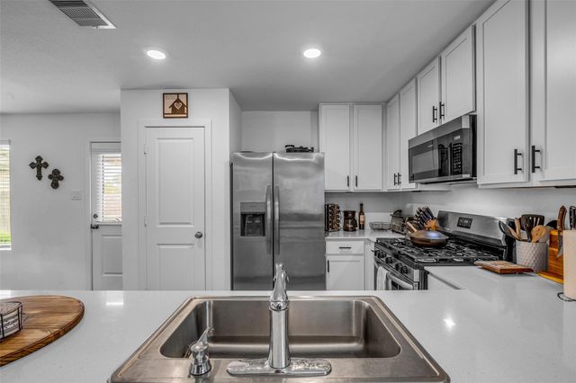 28906 Texas Plains Drive, Hockley, TX 77447