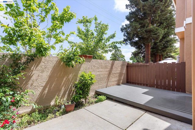 37946 Bright Cmn, Fremont, CA 94536