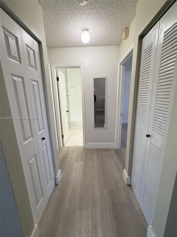 3375 W 76th St 211, Hialeah, FL 33018