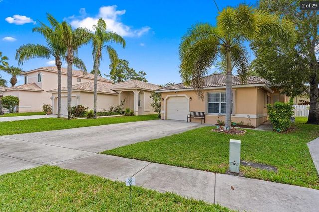 121 Prestige Drive, Royal Palm Beach, FL 33411