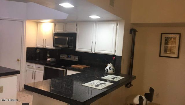 10413 N 45TH Place, Phoenix, AZ 85028