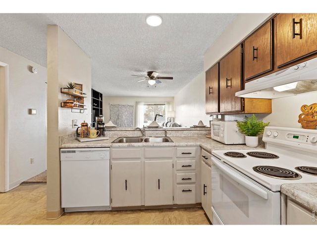 1705 Heatheridge Rd C-204, Fort Collins, CO 80526